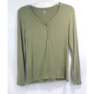 Gap Lot of 3 Henley Tee Tops Womens size M Olive, Gray and Ivory Long Sleeve
